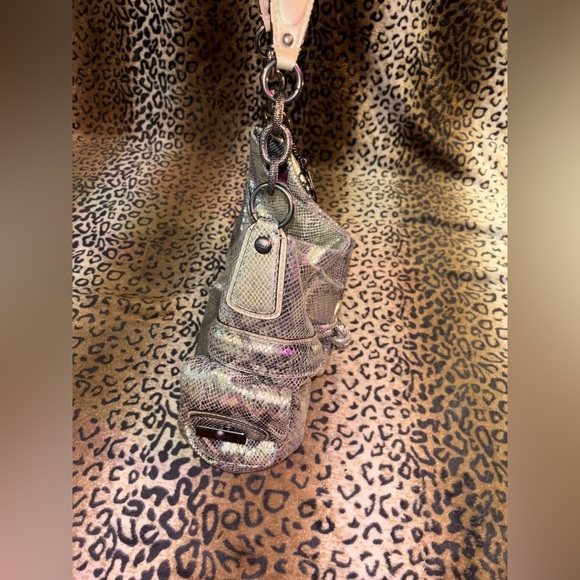 Authentic vintage, silver snake skin coach bag comes with dust bag - Picture 3 of 9